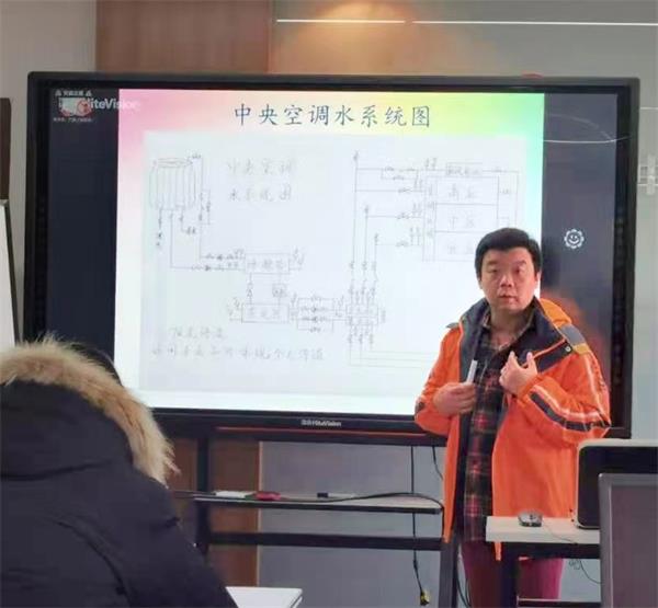 ������{(di��o)�\�о���(x��)�}����������